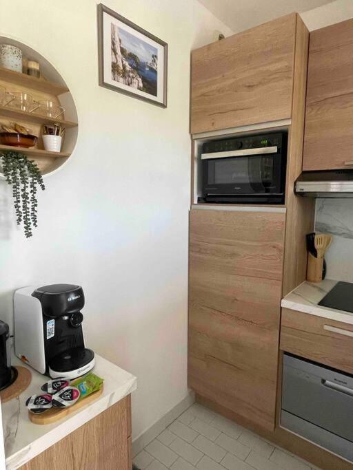 Studio Port Marina - Parking Prive, Climatise Au Ducal Вільнев-Лубе Екстер'єр фото